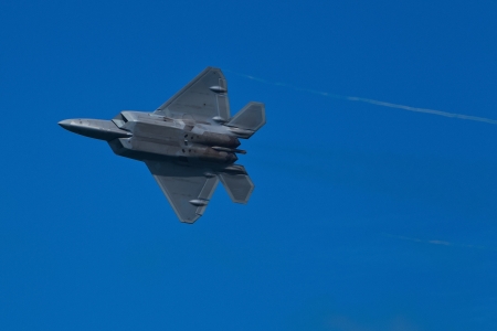 SAN FRANCISCO, CA - OCTOBER 5:  USAF F-22 Raptor aircraft demonstration during Fleet Week in San...