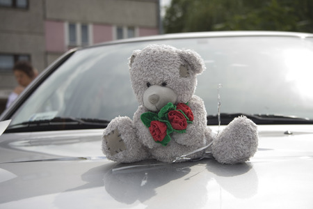 wedding car and red flowerの写真素材