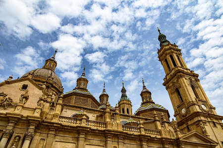 beautiful landscape Nuestra SeÃ±ora del Pilar Cathedral Basilica against the skyのeditorial素材