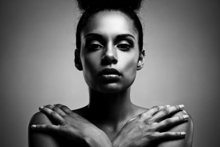 Black and white portrait of a beautiful young African woman.の写真素材