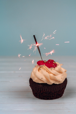 Birthday cupcake. Cupcakes for Valentine's Day. Love cupcakes with heart.の写真素材