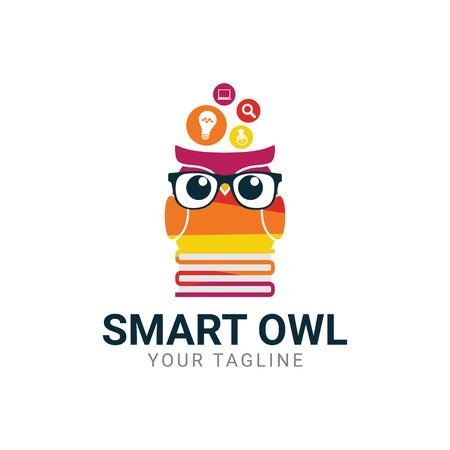 Smart Owl Mascot Logo Designのイラスト素材