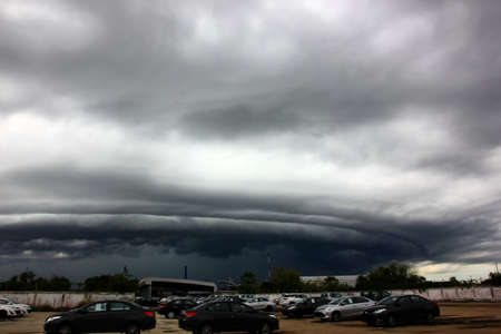 arcus gray cloud before rain stormの写真素材