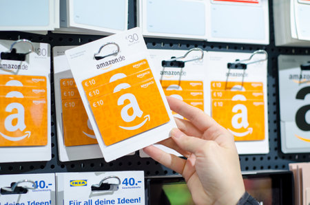 Soest, Germany - January 8, 2019: Amazon Gift Cards for sale in the shop.のeditorial素材