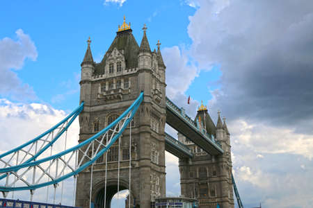 London, Great Britain -May 23, 2016: Tower Bridge on the River Thames on a spring day against a blue sky with picturesque cloudsのeditorial素材