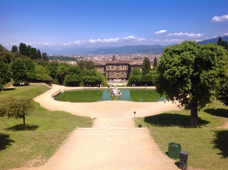 Neptunes fountain in the Boboli gardens in Florence, Italyの素材
