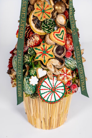 Christmas tree table cones mini decoration for new year celebration