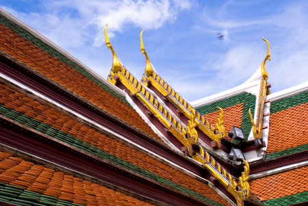 Golden roof with pattern in grand palace bangkokの写真素材