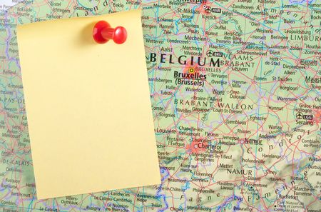 Yellow Note and red pin on map of Belgiumの写真素材