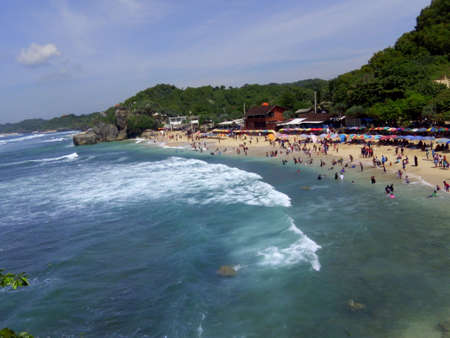 beautiful paradise tropical beach with shady treesのeditorial素材