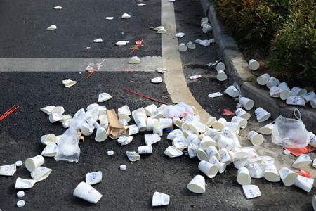 Used water paper cup on roadのeditorial素材