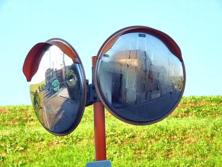 Curved mirror wet dewの写真素材