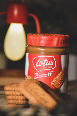 Biscoff Lotus Spread With Biscuitsのeditorial素材