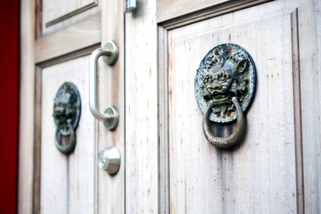 traditional oriental chinese style door in templeの写真素材