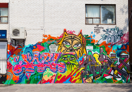 TORONTO, CANADA - 12TH JULY 2014: Wall art along Bloor Street in Torontoのeditorial素材
