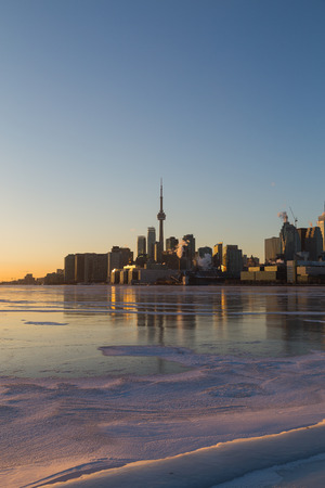 Toronto Skyline at Sunset in the Winterの写真素材