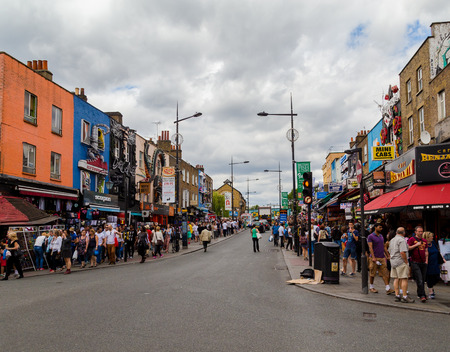 LONDON, UK - 19TH JULY 2015: Large amounts of people along Camden High Street during the day on a weekendのeditorial素材