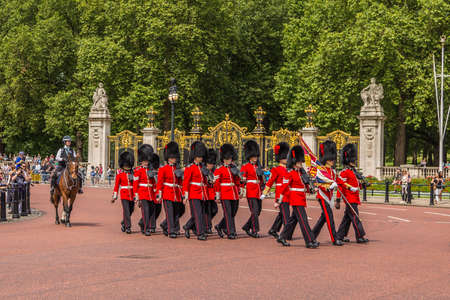 LONDON, UK - 28TH JUNE 2016:  Soldiers at the Changing of the Guard Performance at Buckingham Palace in the summer.のeditorial素材