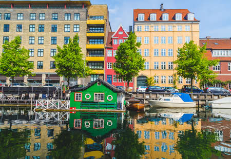 COPENHAGEN, DENMARK - 23RD MAY 2017: Buildings and reflections along the Christianshavn Canal in Copenhagen.のeditorial素材