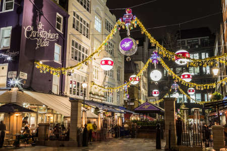 LONDON, UK - 25TH NOVEMBER 2018: St Christopher's Place in London at Christmas. Showing festive decorations, the outside of buildings and people.のeditorial素材