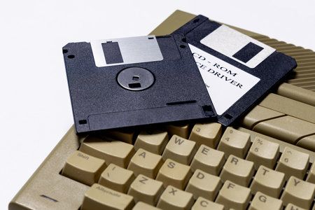 Old PC 16-bit computers, primitive computers from the 1980s and 1990s