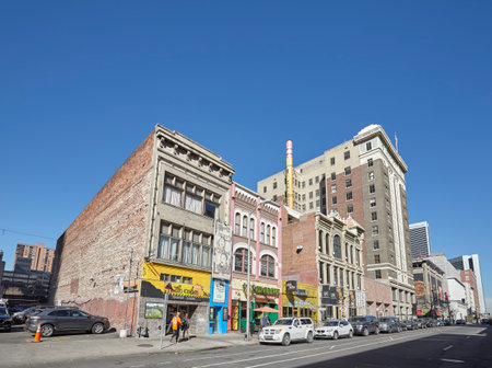 Denver, USA - November 4, 2016: Buildings along Champa St. in Curtis Park, Denver's oldest district. Established in Colorado Gold Rush era, city population rose from 4,759 in 1870 to 106,713 in 1890.のeditorial素材