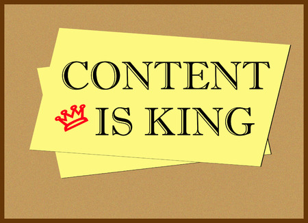 Content is king on sticky noteの写真素材