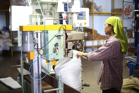 people working at factoryのeditorial素材