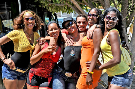 HAVANA, CUBA, MAY 4, 2009  Five young women and one young man posing in Havana, Cuba, on May 4th, 2009 のeditorial素材