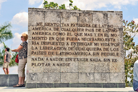 SANTA CLARA, CUBA, MAY 8, 2009  Che Guevaras monument and mausoleum in Santa Clara, Cuba, on May 8th, 2009 のeditorial素材