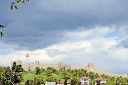 OHRID, MACEDONIA, MAY 18, 2011  The fortress of Tsar Samuil photographed from distance, in Ohrid, Macedonia, on May 18th, 2011  Macedonia s flag of the pole のeditorial素材
