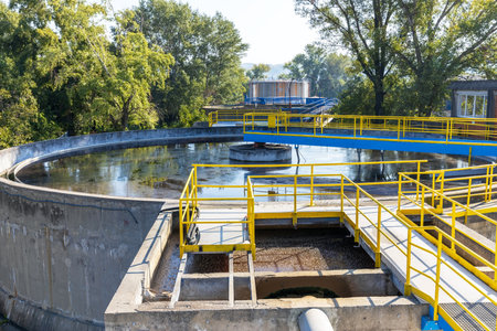 Wastewater treatment plant or water recycling center