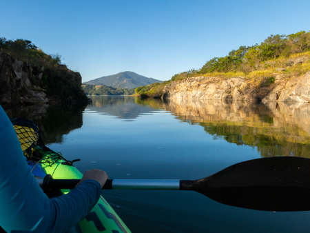 Canoeing on Jaguari dam - Brazilの写真素材