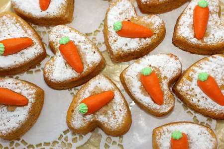 Little cakes on a glass plateの写真素材
