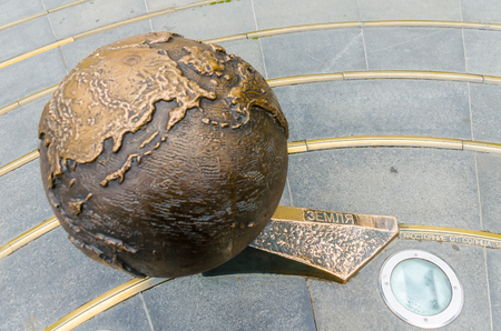 RUSSIA, MOSCOW - JULY 12/2016: the inhabitants of the city came to see the sights of VDNH in the summer.のeditorial素材