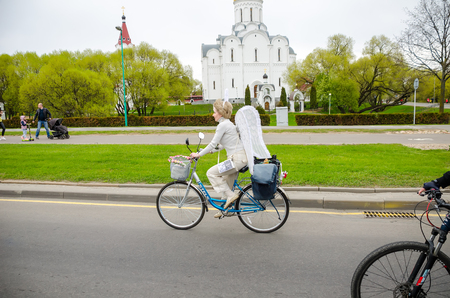 BELARUS, MINSK - APRIL 30/2016: On the central streets of Minsk hosted the annual bicycle carnival in which everyone participated.のeditorial素材