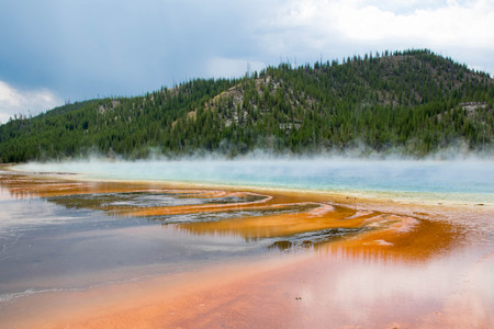 Vibrant and Colorful Geyser - Splendid Geyser with such vibrant colors make your eye popの写真素材