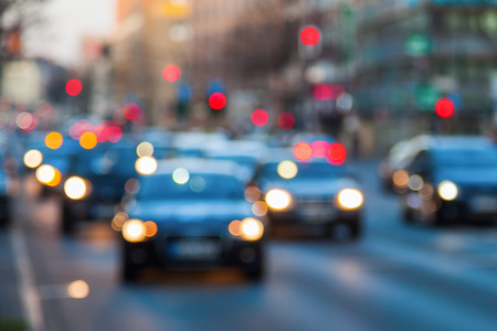 city ??traffic out of focusの写真素材