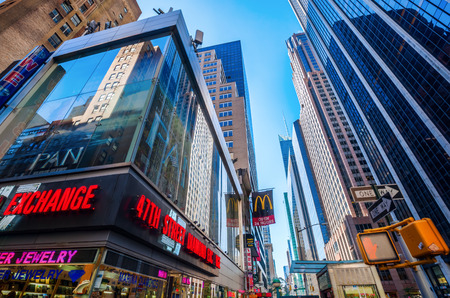 New York City, USA - October 10, 2015: diamond district in midtown Manhattan, with unidentified people. The area is one of the primary centers of the global diamond industry.のeditorial素材