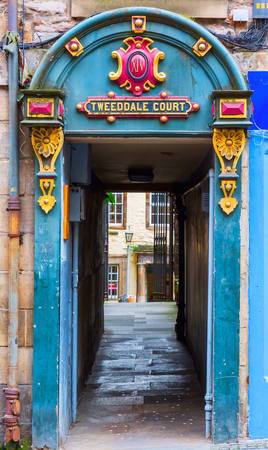 Edinburgh, Scotland - September 09, 2016: entrance to Tweeddale Court in the old town of Edinburgh. Edinburgh is the capital of Scotland, its old and new town are listed as UNESCO World Heritage Siteのeditorial素材