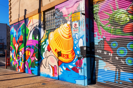 New York City, USA - October 10, 2015: mural art in Bushwick, Brooklyn. Bushwick is one of NYC's major street art hubs, with at outdoor art gallery known as the Bushwick Collectiveのeditorial素材