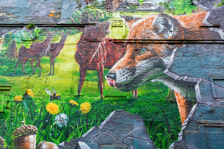 Glasgow, UK - September 12, 2016: street art in Glasgow. Street art has moved from the beginnings of graffiti and vandalism to new modes where artists show messages or beauty of their artのeditorial素材