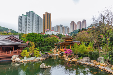 Hong Kong, Hong Kong - March 11, 2017: Nan Lian Garden Pavilion of Absolute Perfection with unidentified people. It's a Chinese Classical Garden in Diamond Hill, HK, designed in Tang Dynasty styleのeditorial素材