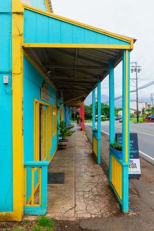 Haleiwa, Hawaii, US - November 06, 2019: colorful store in Haleiwa. Haleiwa is the largest commercial center at the North Shore and a popular tourist destination for surfing and divingのeditorial素材