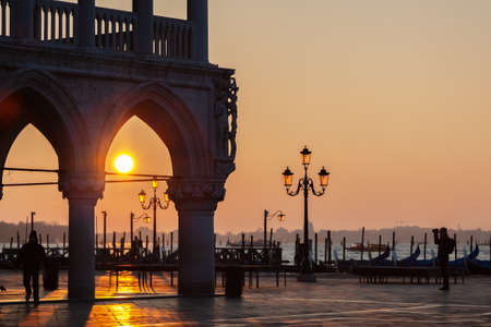 picture of a sunrise at the Piazza San Marco in Venice, Italyの写真素材