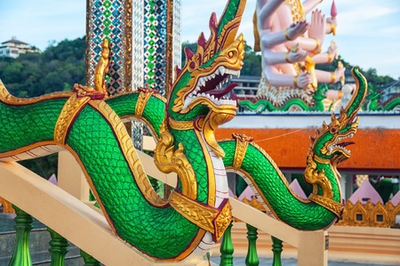 Dragon Sculptures. Famous Wat Plai Laem Temple in Ko Samui, Thailandの写真素材