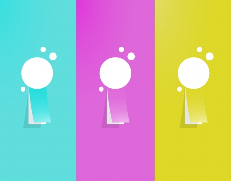 The set of three white circle templates with blank tag   funny round label with tagのイラスト素材