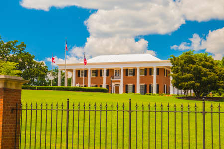 Atlanta, Ga / USA - 05 31 20: The Gonernors Mansion with beautiful green landscapeのeditorial素材