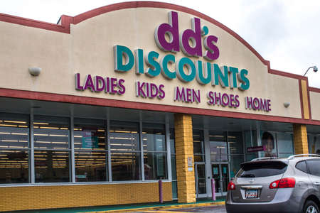 Decatur, Ga / USA - 07 07 20: View of dd's Discounts entrance and sign