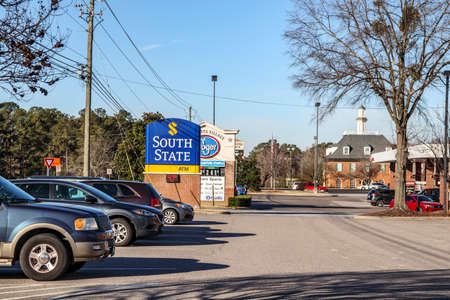 Columbia County, Ga USA - 01 30 21: South State Bank and Kroger street signs urban sceneのeditorial素材
